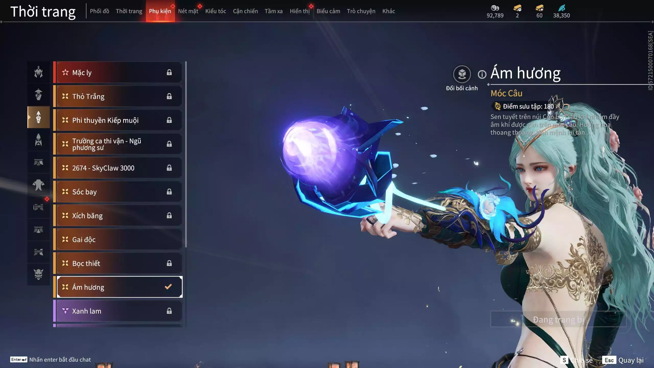 Ảnh Acc 546: 4 Vũ khí đỏ: Ngược Đêm Rạng, Kích Phi Tướng, Song Long Chầu Nguyệt, Long Tước, 2 Trang phục đỏ: Lệ Giao Nhân, Điệp Mộng