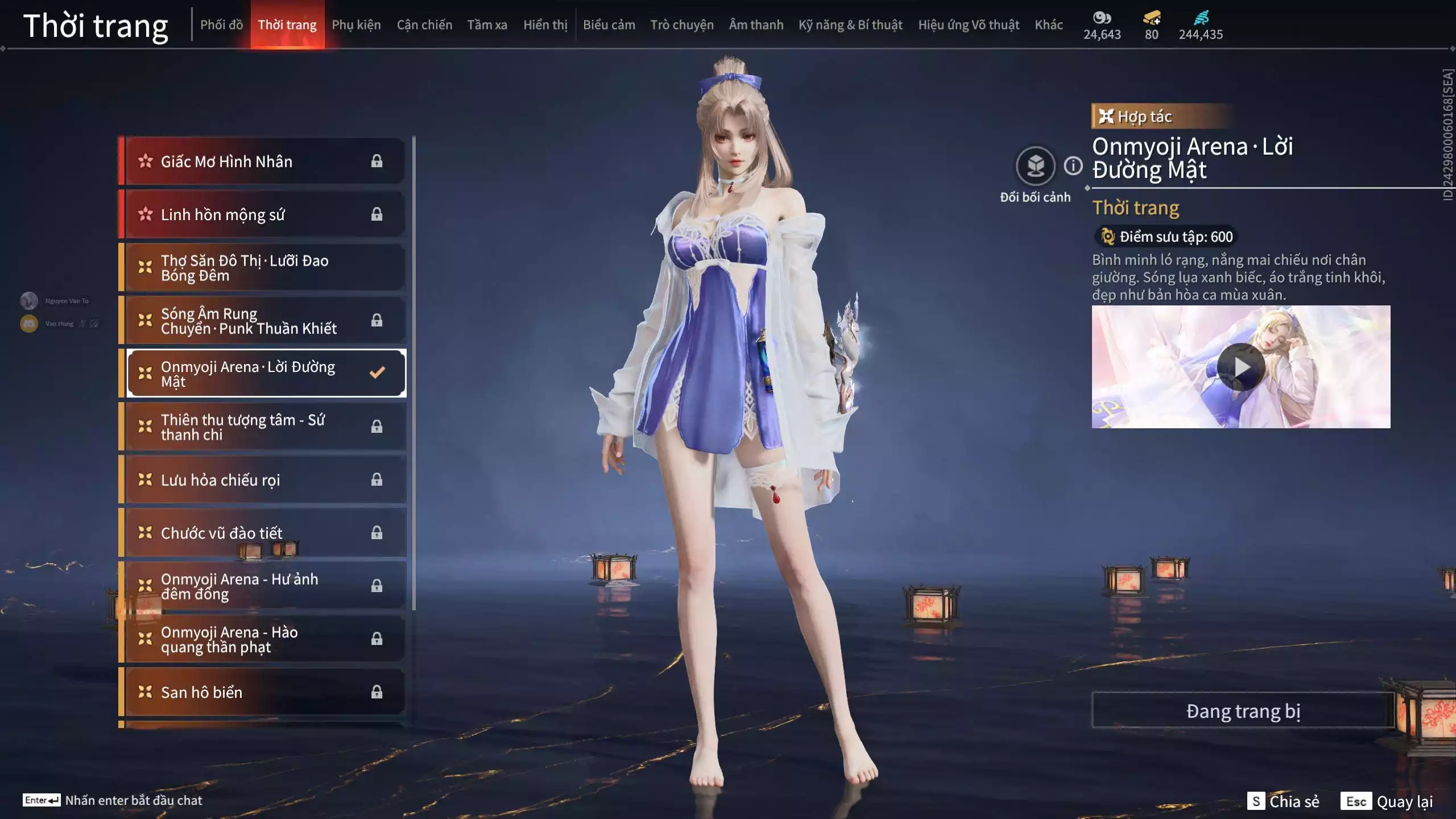 Ảnh Acc 412: 8 Vũ khí đỏ, 5 Trang phục đỏ